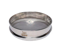Load image into Gallery viewer, D-11 LIGHTNING SIFTER™ Mealworm Frass Sifting Pan (2nd Gen)