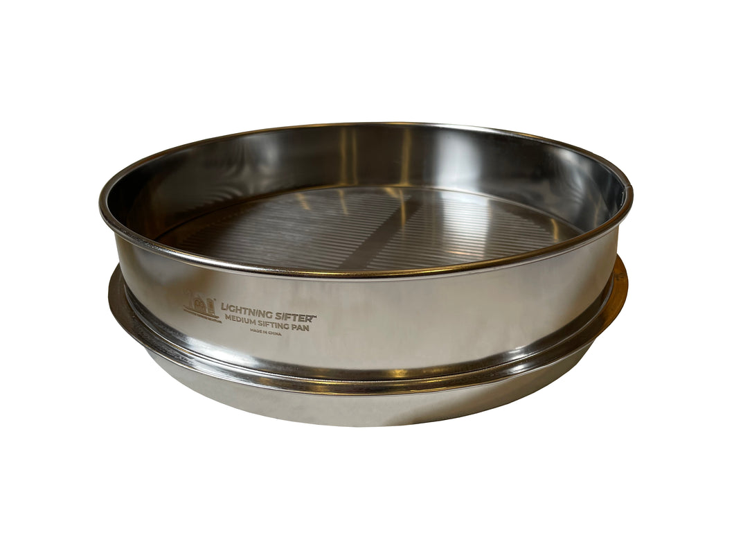 D-11 LIGHTNING SIFTER™ Medium Mealworm Sifting Pan (1st Gen)