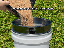 Load image into Gallery viewer, D-11 LIGHTNING SIFTER™ Small Mealworm Sifting Pan (1st Gen)
